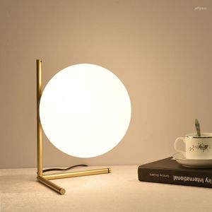 Lampy stołowe nowoczesna szklana kula do salonu sypialnia złota czarna lampa biurka Bezka biurowa LED Stojak Lekkie oprawy oświetleniowe wystrój domu