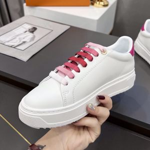 2022 Ny lyx Ankelst￶vlar Sportskor Casual Board Shoes Flat Superstar Doold Dirty Golden Fashion Men Women Ball Star White Leather Size EUR 35-41