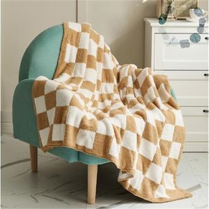 Downy checkerboard بلود بطانية ناعم ناعم أريكة تلفزيون رمي الغرفة بطانية ديكور سرير بطاني لحاف انتشار GC1744