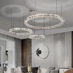 Żyrandole Divmmable LED Crystal okrągły żyrandol 2022 Nowoczesne lampy wiszące do sufitu wystrój domu Nordic Ring Lights salon