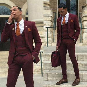 Burgundy ince fit erkek balo smokin çentikli yaka düğün takım elbise erkekler için takımlar üç parça blazers ceket pantolon ve yelek terno