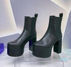 2022 Plattform-Kn￶chelstiefel Rund-On Round Toe Heels Stiefel Stiefel Chunky Elastic High Heel Short Boot Luxury Designer Runway Schuhe f￼r Frauen Factory Schuhe