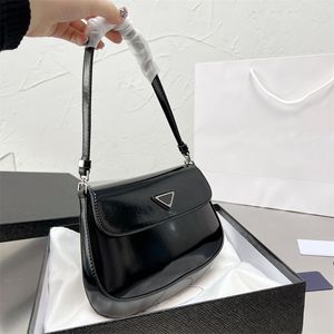 Vintage Trend Handbag Fashion Tote Bags Hand Bag Men Women Shiny Leather Flip Type Cleo Designer Bag