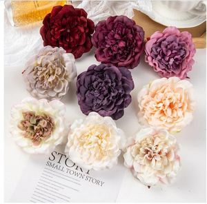 100PC Künstliche Blumen Großhandel Günstige Wohnkultur Hochzeit Garten Rose Bogen Seide Dahlien Gefälschte Pfingstrose Weihnachten Girlande Material