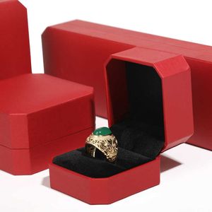 Jewelry Boxes Custom Octagonal Leather Paper Packaging Red Ring Gift Gold Necklace Bracelet L221021