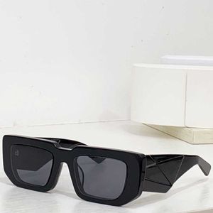 Symbol Occhiali Rectangular Acetate Solglasögon SPR11Z Ny Bold Modern Design Black Thick Frame Triangle Logo Geometric Temple Fashion Märke Designer Glassar 11Z