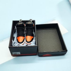Hooks 3D Mini Sneakers Keychain Mobiele telefoon Key hanger Sportschoenen Geschenkdoos Suit geschenken Paar met