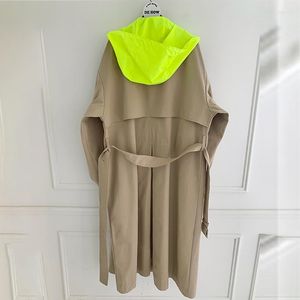 Kvinnors trenchrockar huva kappa koreanska 1 khaki 2022 Tide Autumn Long Female Trenchcoat Overcoat säljer höstkläder