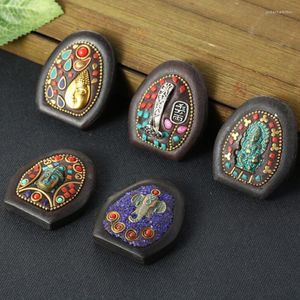 Colares pendentes 5pcs nepalês budista artesanal de madeira tibetana argila de metal de metal com choques artesanais soltos para jóias que fazem colar de diy