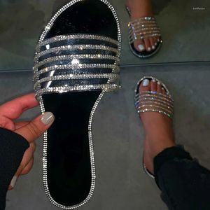 Slippers 2022 Banquet Bling Flat Casual Outdoor Wild Sandals Home Durable Beach Flip Flop Sliver Cross Rhinestone Slides