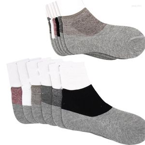 Herrstrumpor 5 par män 2022 Anti-stinky tunn sektion Casual Sock Hållbar kostym för fyra säsonger Svettad bomullshane