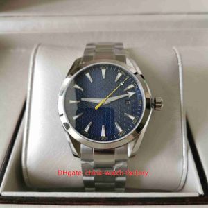 Heta artiklar MENS Titta på mode 41,5 mm Aqua Terra 150m Bond 007 Blue Sapphire Glass Watches Rostfritt stål Cal.8500 rörelse Mekaniska automatiska armbandsur