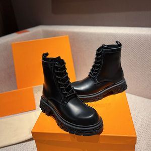 Martin Booties Winter Boots للرجال منذ عام 1854 حجم العلامة التجارية الأزياء الفاخرة 38-45 نموذج YG01