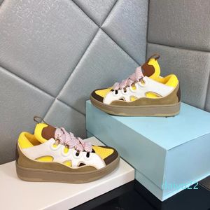 2022 Nya mode basketskor lady snörning tränare man sneakers män casual designer sneaker 100% läder gym tjock botten plattform kvinnor stor storlek