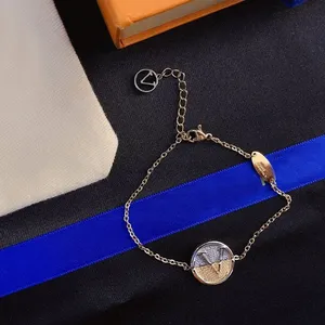 Projekt designerski bransoletki moda Brzeźba Link 18k złoto platowany list urocza bransoletka dla dziewcząt miłośnicy marki Walentynki Prezenty