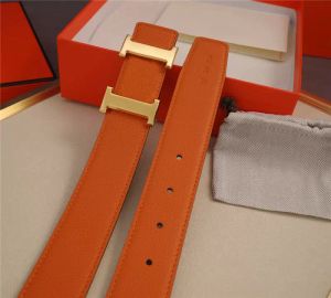 Belt de diseñador de mujer marca clásica letra grommet diseñador de moda genuino cinturón de cuero cinturón cinturón de cinturones