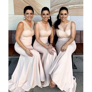 Abiti da damigella d'onore blush Cinghie con scollo a V Sirena Lunghezza pavimento Abiti da matrimonio da spiaggia Abiti su misura Plus Size Abbigliamento formale Ocn