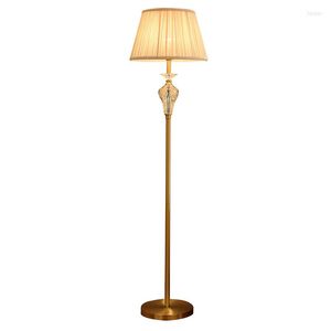 Golvlampor norra Europa Simple Metal Foyer Bed Room Study LED LIGHING Moderna glödlampor Luster Home Decor AC 90-260V CCC