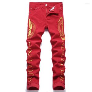 Calça masculina 2022 estilo punk casual jeans de cordão vermelho bordado elegante mid-banwaist alongamento