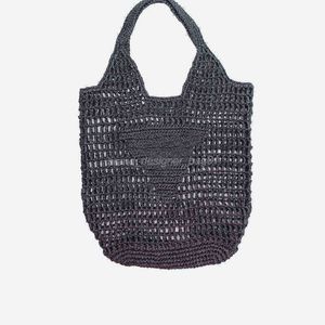 2022 Модный дизайн Affia Fiber Weaving Hollowed Out Tote Bag Holiday Beach Bag Сумки на плечо Модный люксовый бренд P Woven Style Сумка для женщин 102622H