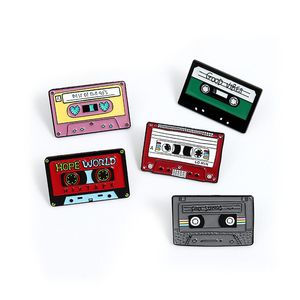 Broche de cinta magnética de Cassette, cinta musical Retro, broches de alfiler de cuello de solapa esmaltados de dibujos animados para Hermanas, mamá, amigos, regalo de joyería