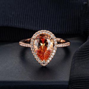 Hochzeit Ringe Luxus Liebe Engagement Für Frauen Elegante Kristall Wasser Tropfen Form Riesige CZ Rose Gold Versprechen Bands Schmuck