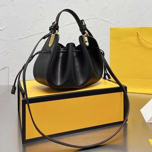 2022 Crossbody New Retro Shoulder Bag Classic hobo Crossbody Handbag Womens Drawstring Bucket Handbags high quality Leather Starp Multiple colors Purse