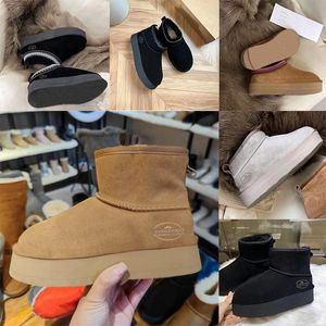 مصمم أحذية صغيرة أحذية أسترالية كلاسيكية دافئة أزياء منصة الأزياء الجوارب نصف أحذية الثلج في الكاحل أحذية من جلد الغزال