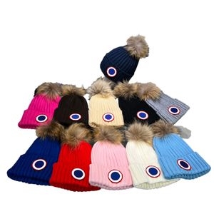 Zimowe ciepłe dzianinowe czapki projektant Woobies czapka do czapki dla mężczyzny kobieta 11 kolorów z torbą na kurz