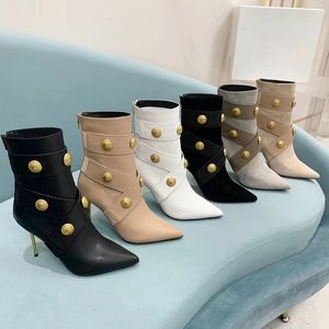 Roni Düğme-Detay Süet ayak bileği botları zip sivri uçlu stiletto moda kısa patik metal yuvarlak düğmeler yüksek topuk önyükleme lüks tasarımcılar ayakkabı kadın fabrika ayakkabı