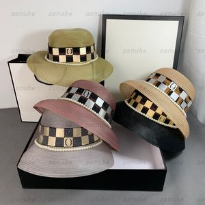 Luxury Bucket Hat Mens Designer Hats Fashion Pearl Chain Ventilate Cap Grid Letters Pattern Sun Block Street Caps Casual Fitted 5 Colors