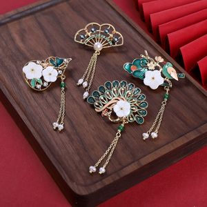 Unik kinesisk pärla vintage emalj brosch klassisk handgjorda färgade kvinnors stift broscher kläder tillbehör dekorationer