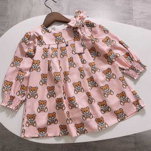 Kläder sätter nya sommarmodemärke tecknad bokstavstil barn tjej kläder långärmad björntryck klänning baby prinsessa 2-10 år