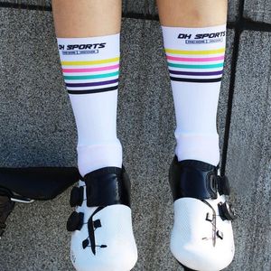 Sports Socks Summer Men Kvinnor Cykling Antislip Breattable Pro Team Road Bike Bicycle Racing Sport Running Compression