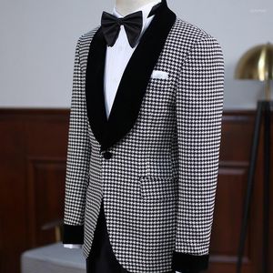 Men's Suits Designer Italian Men Plaid Blazer Jacket Slim Fit One Button Wedding Party Formal Suit Coat Office Work Velvet Patchwork Blazers