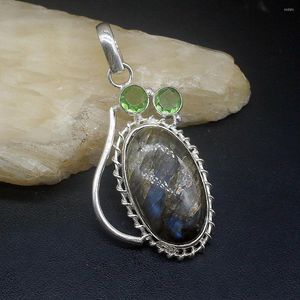 Collane con ciondolo Gioielli Hermosa Topazio verde naturale Labradorite nera Collana con ciondolo color argento moda per regali donna 20224648