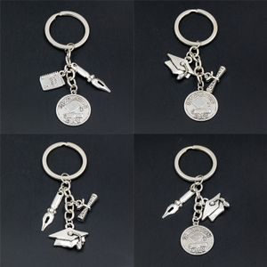 1PC KeyChain Jewelry Diploma Diploma Capinho de graduação Charms Notebook Pingente Gift Student Keyring