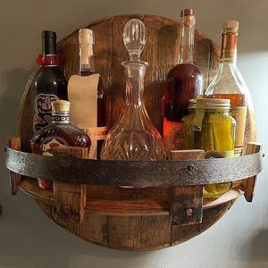 Förvaringshållare Ställ Handgjorda spritflaska Display Väggmonterad Vintage Rund Vinhylla Trä Vinhylla Whiskyställ Barvaror Barhyllor