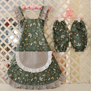 Aprons Cute Bib Apron For Woman Home Kitchen Korean Wave Lace Cooking Restaurant With Pocket