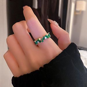 Обручальные кольца геометрические изумрудные зеленые кубические циркониевые стекают для женщин шикарные банкетные кольца кольцо личности