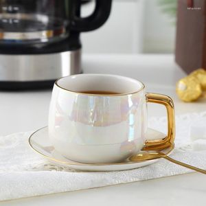 Din sets Sets keramische kop marmering mok rond thee koffieblader handwerk parelwitte melk met lepel creatieve vorm fruit set