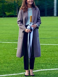 女性のトレンチコートプリンセスデザイナー高品質秋冬の女性パーティーカジュアルビンテージエレガントシックな格子縞の長袖ジャケット