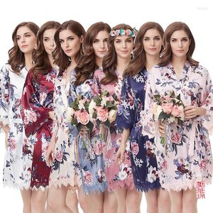 Kvinnors sömnkläder spetsrock Silk Bride Bridesmaid Robes Satin For Wedding Party Floral Women Loungewear Dress A236B
