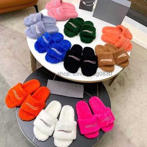 Luxus-Designer-Frauen-Hausschuhe Herren 2022SS Paris pelzige Woll-Slipper-Innenschuhe Bequeme Plüsch-Mädchen-Flip-Flops Winterfell flauschig warm