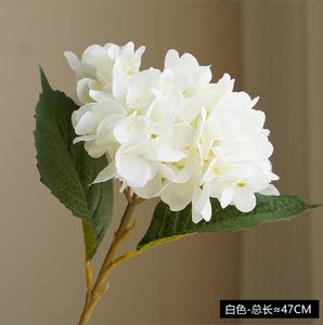 Testa di fiore di ortensia artificiale Fiori di seta finti con foglia di gambo per centrotavola matrimonio centrotavola decorativo per la casa bouquet in bianco verde rosa reale 15 colori