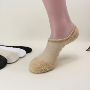 Meias masculinas Primavera Summer Summer invisível toalha de fundo Design masculino de barcos masculinos de qualidade casual desodorante suor Silica Gel Sock