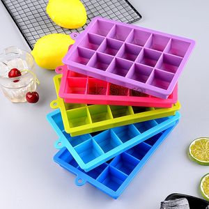 15 Griglie 24 Griglie Stampo per cubetti di ghiaccio Stampo per ghiaccioli in silicone fai-da-te con coperchio Stampi per torta di gelatina Stampi per budino da cucina Bar Stampi per cubetti di ghiaccio TH0605