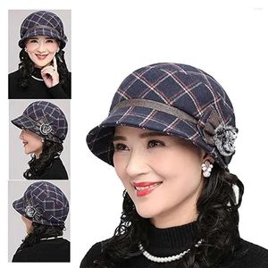 Berets damskie wiadra czapki zimowe jesienne fedoras 1920. vintage cloche hat Fashion Caps Plaid Bawełna podszewka ciepła beret