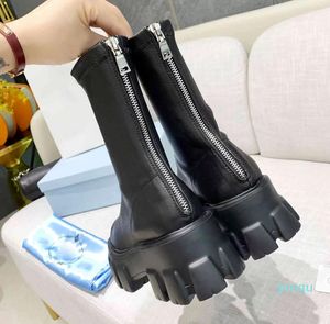 Tops Designers Monolith Chelsea Boots Rois Women Patent Platforma skórzana platforma kostki czarny pull-on 002