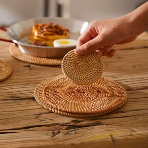 Handgjorda tekoppar Coaster Mats Multisize Round Plates Dishes Icker Boho Saucers Round Straw Trivet For Home Cafe